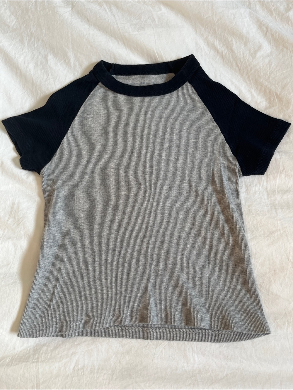 Brandy Melville cotton baby tee cropped tight tshirt grey navy blue combo